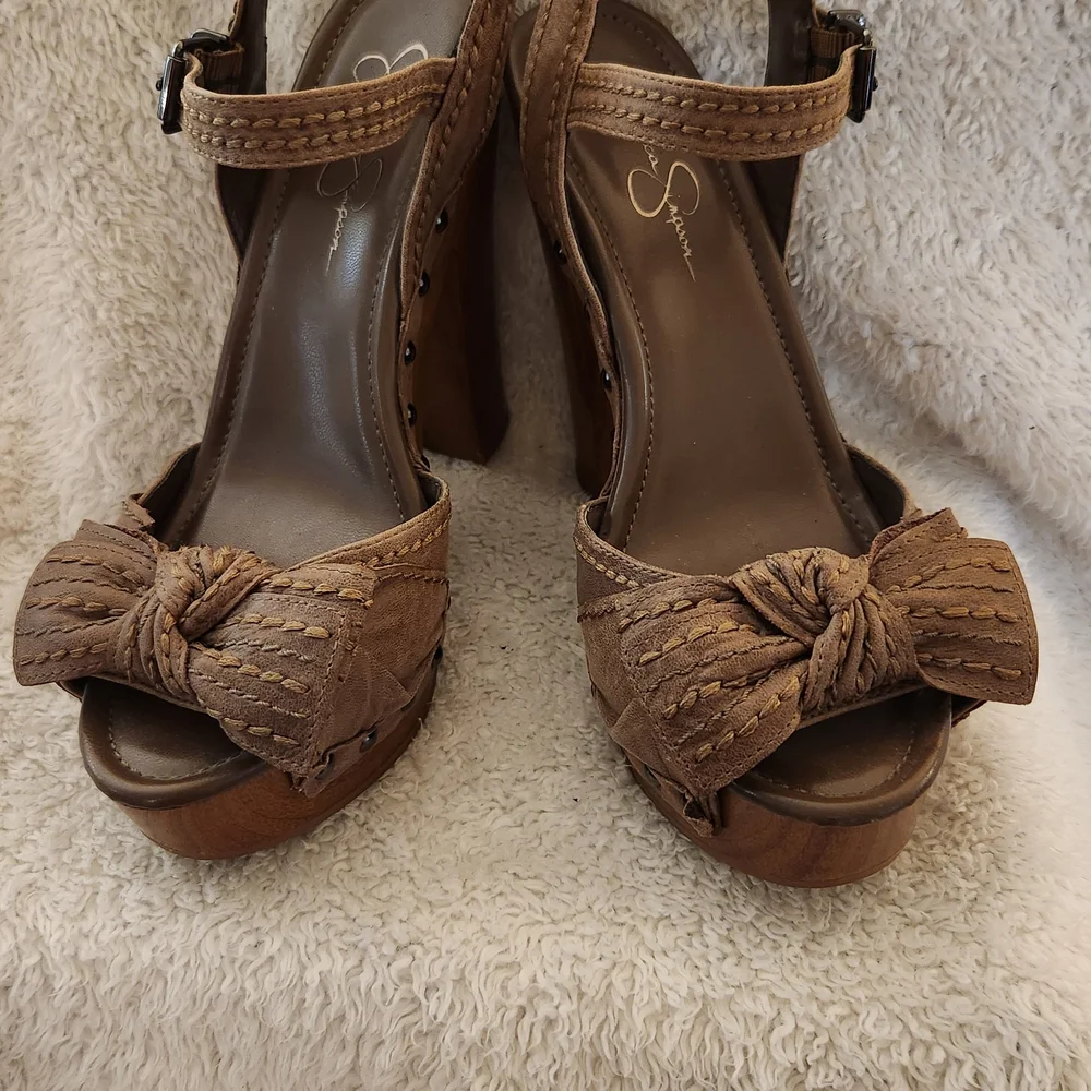 Jessica Simpson Brown Platform Heel Sandals with Bow Accent